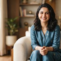 Sana Sheikh, Finance Consultant — Royal Opticals patient