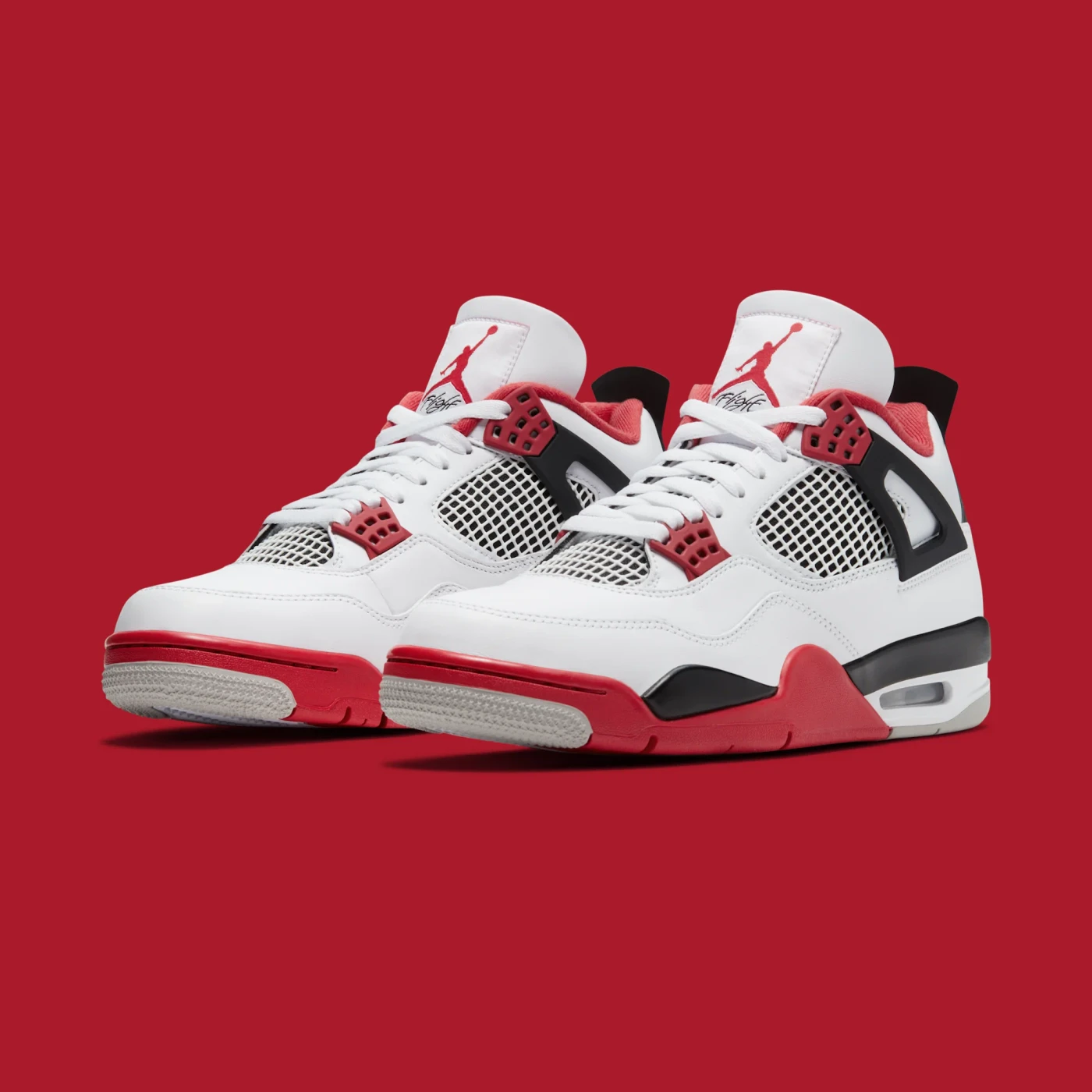 Air Jordan 4 “Fire Red” retorna em 2027