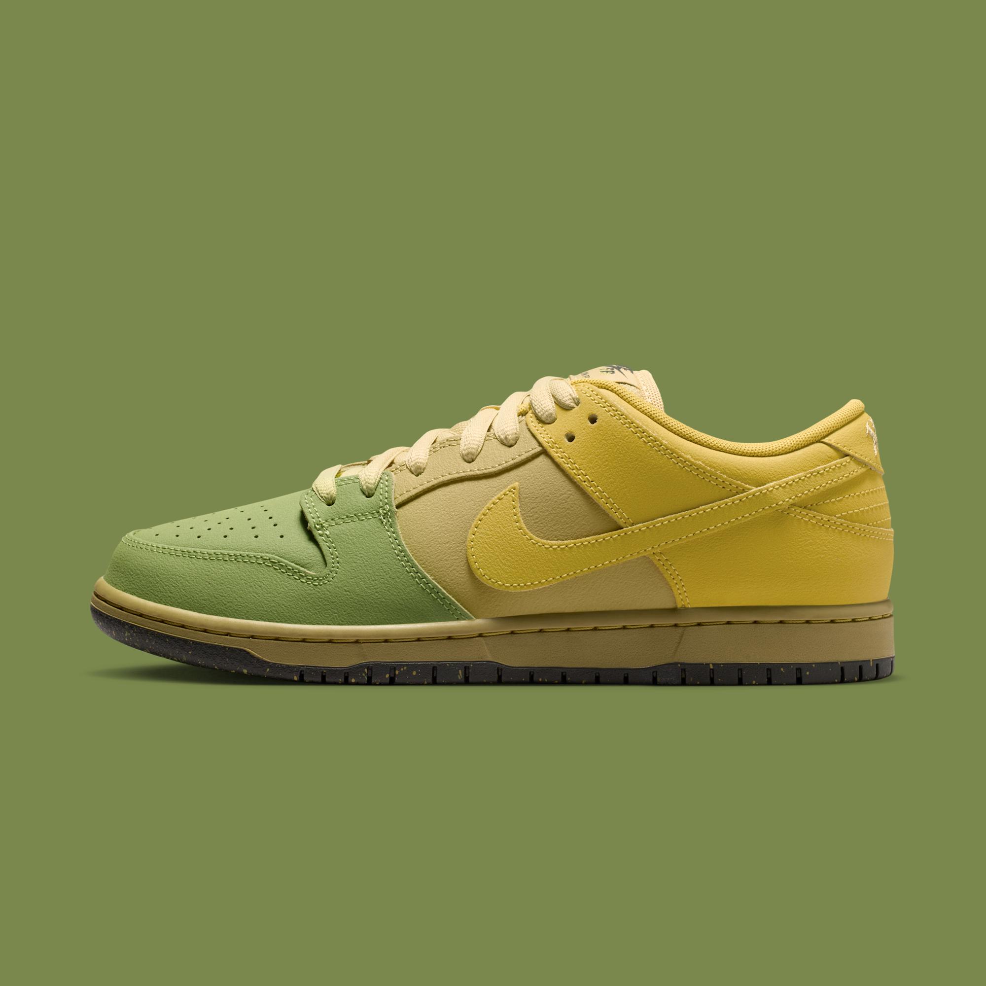 Nike SB Dunk Low Pro "Saffron Quartz and Pear"