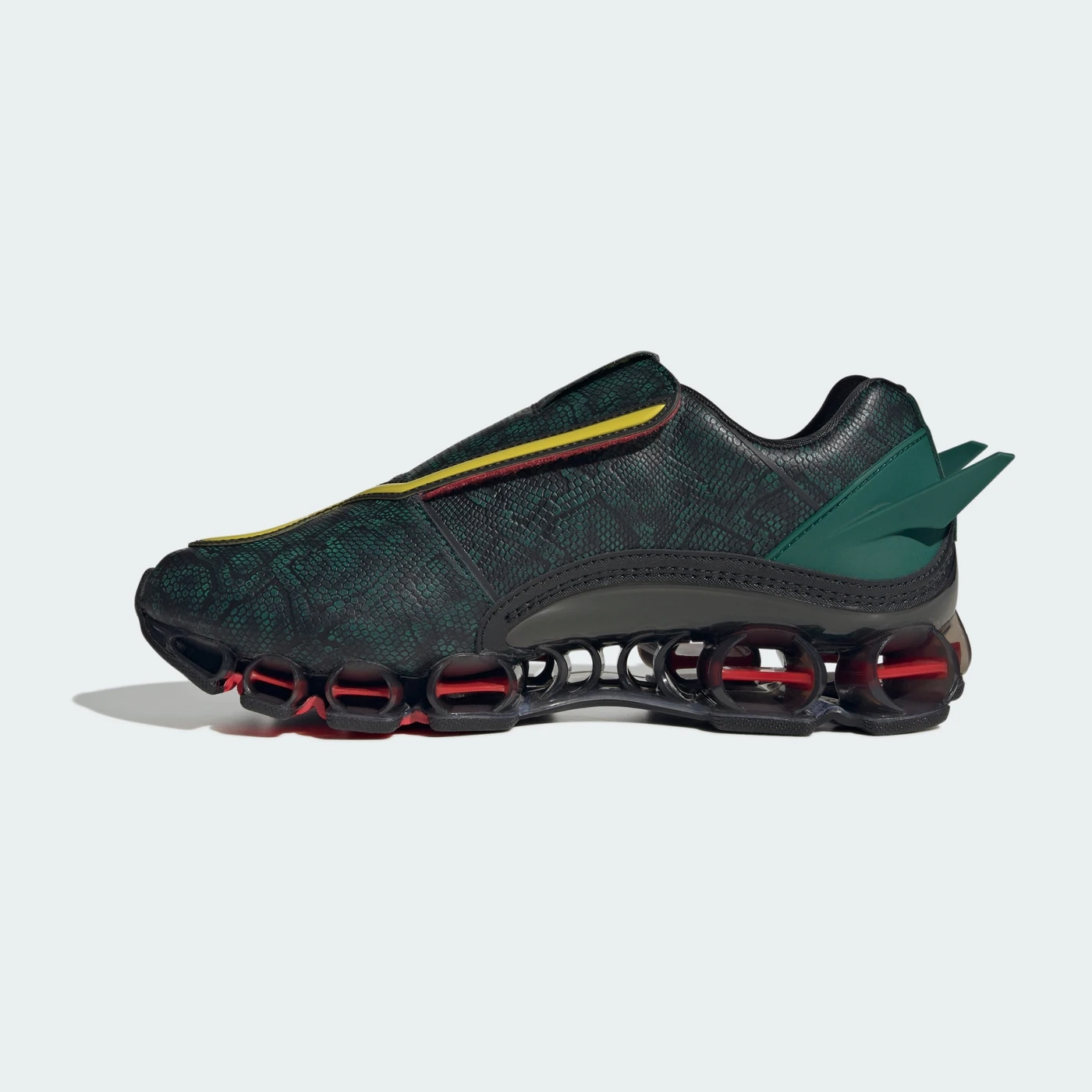 Pokémon X adidas Megaride F50 "RAYQUAZA"