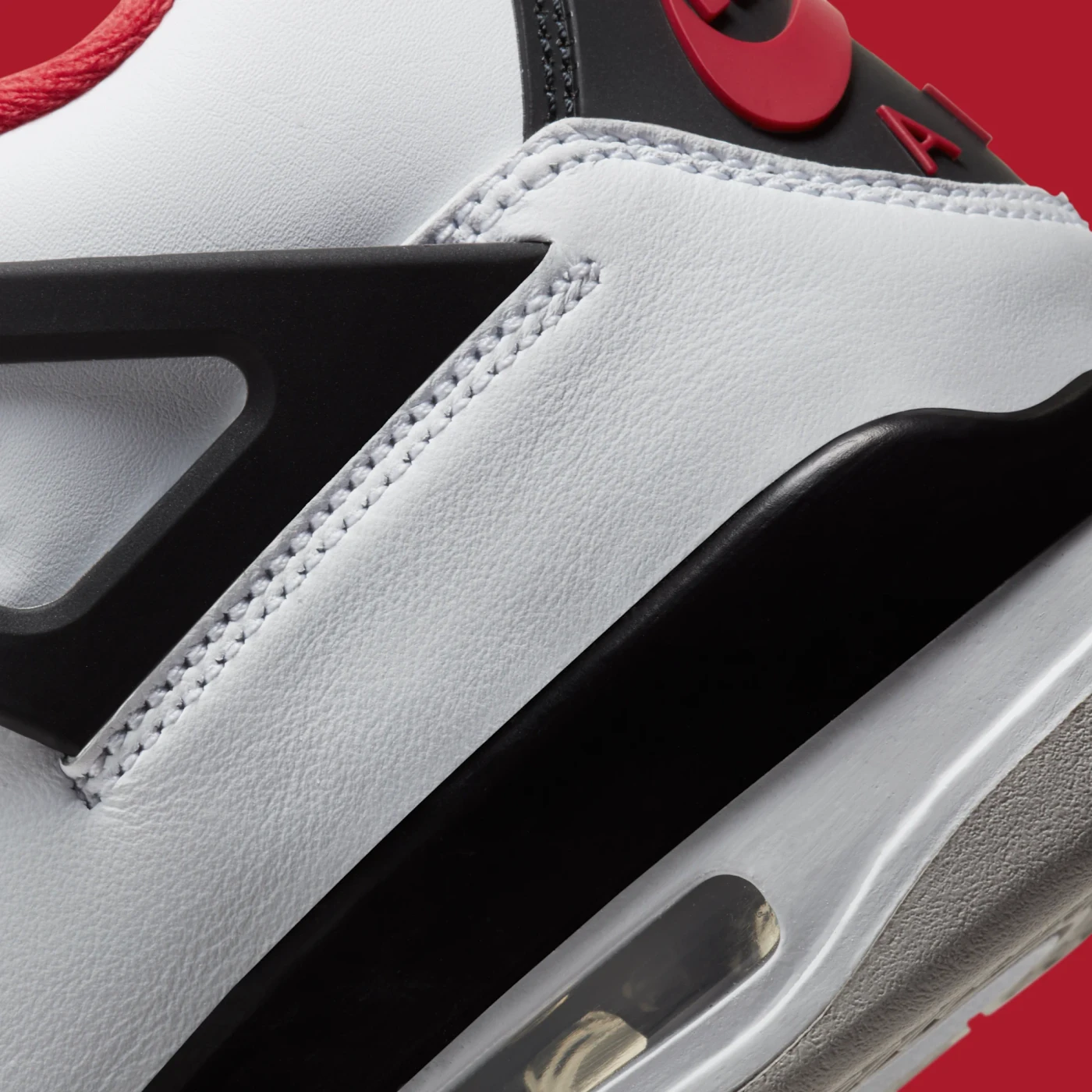 Air Jordan 4 “Fire Red” retorna em 2027