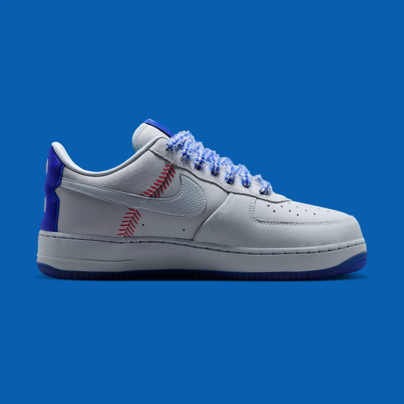 Fotos via Nike: Air Force 1 Low Protro “Dodgers” (iq3920-001)