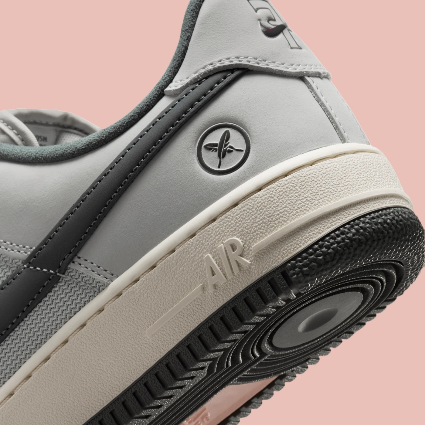 SB Nike Air Force 1 Low x Yuto Horigome "Iron Grey" IO8439-100