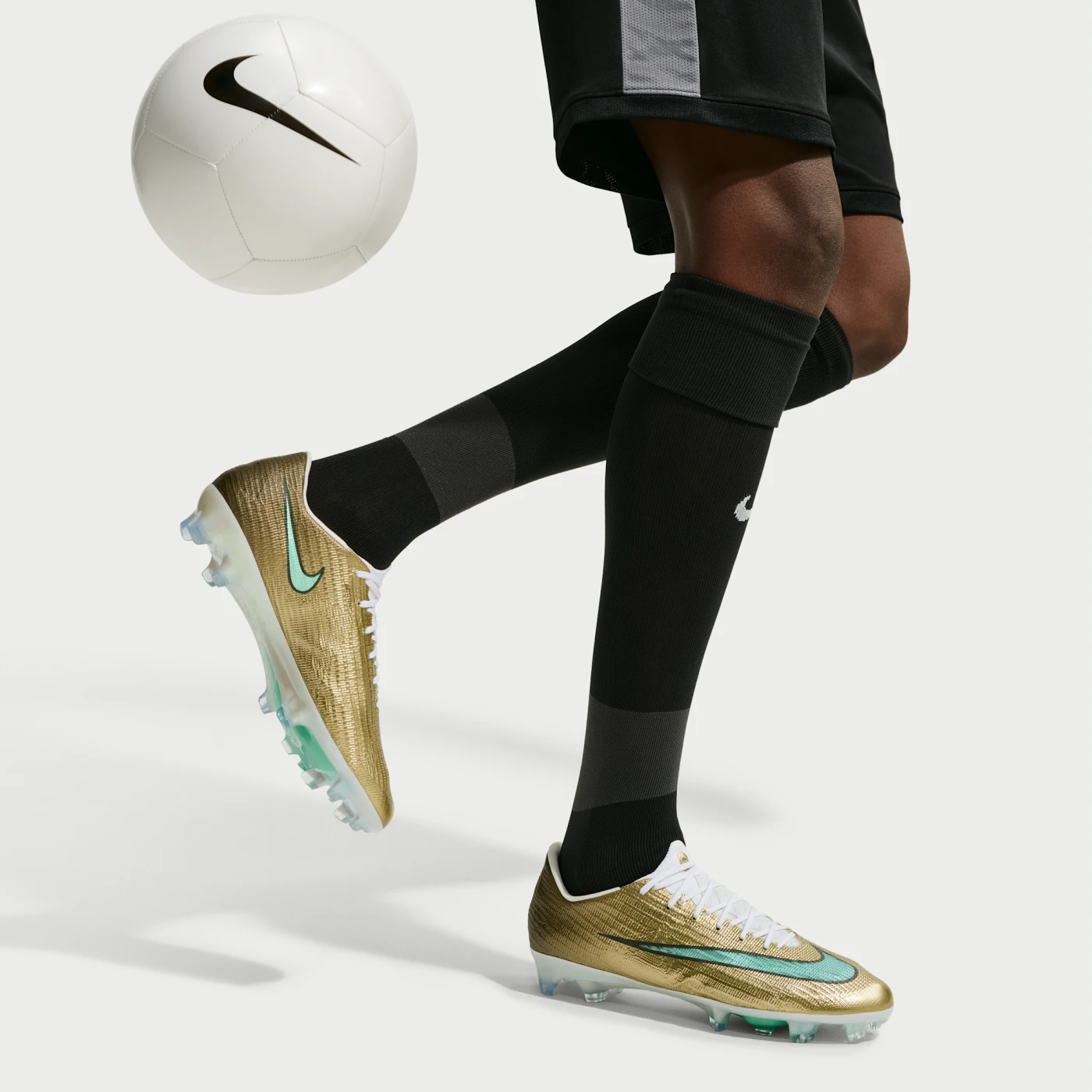  Nike Mercurial Superfly 11 Elite FG "Golden Boot" (IO3791-701)