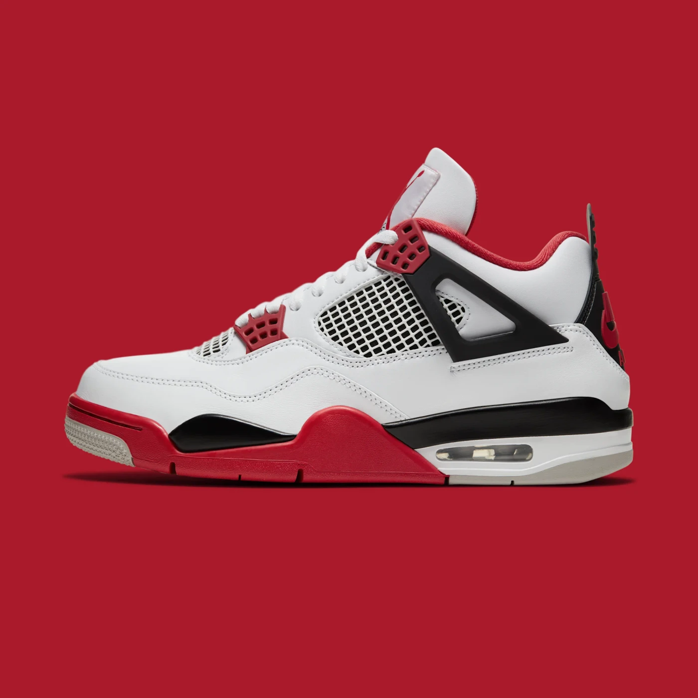 Air Jordan 4 “Fire Red” retorna em 2027