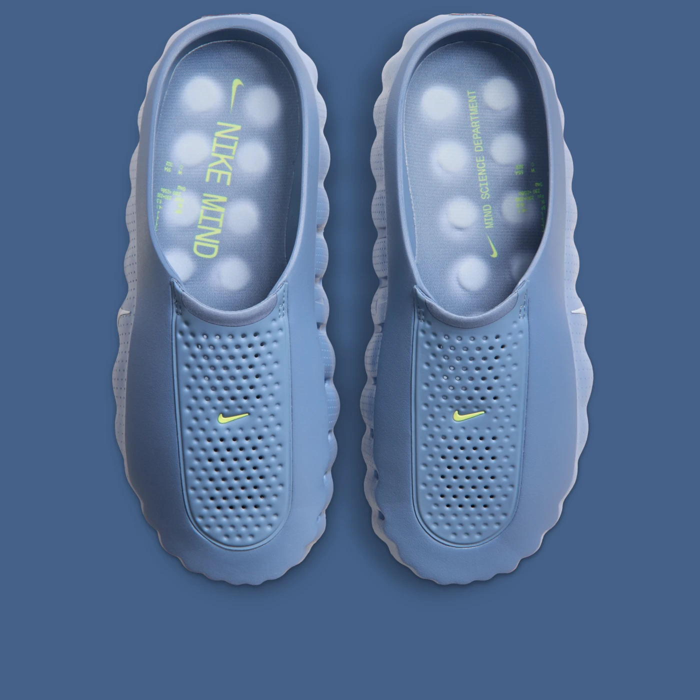 Nike Mind 001