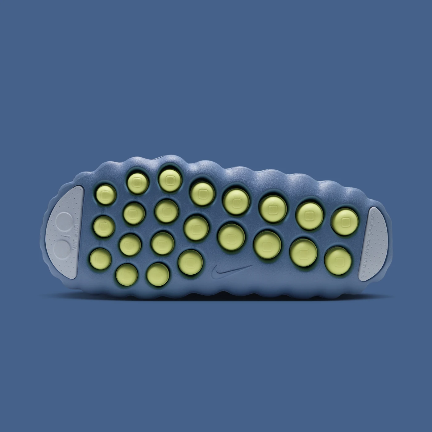 Nike Mind 001