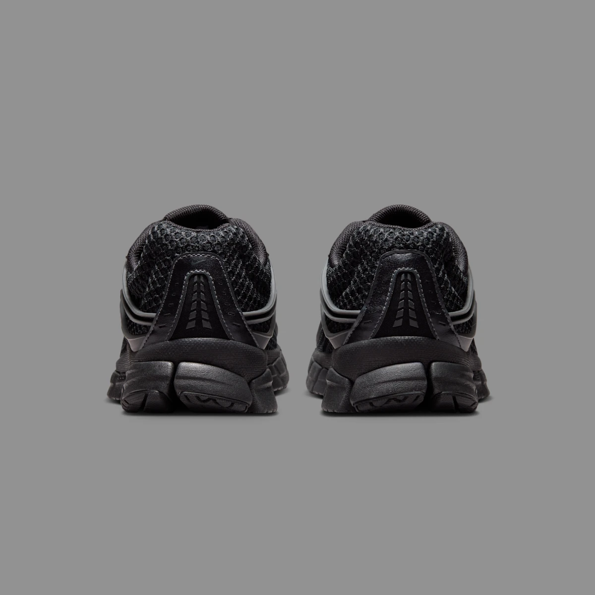 Nike Zoom Skylon 11 "Anthracite"