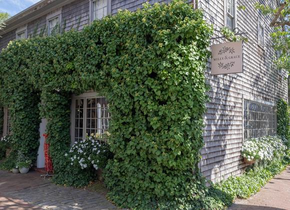 Could Cobblestones & Commerce Be Your Reason to Visit Nantucket for Local Shopping This Fall? - Great Point Properties, Nantucket