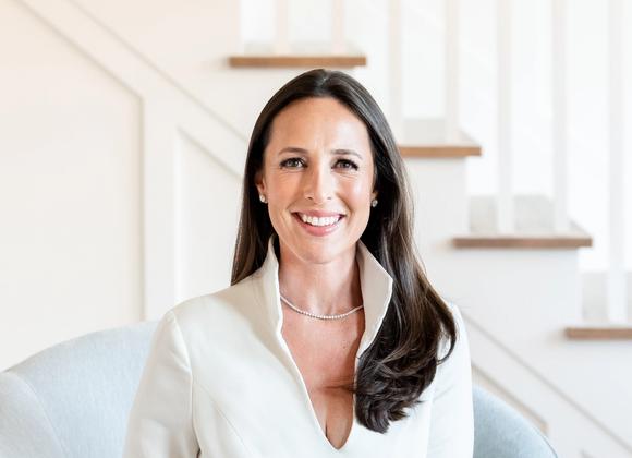 Laura Belair