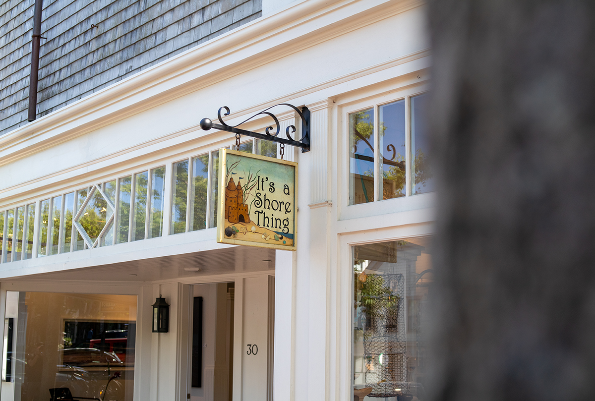 For a wide array of clothing, jewelry, shoe, and gift stores, visit Main Street