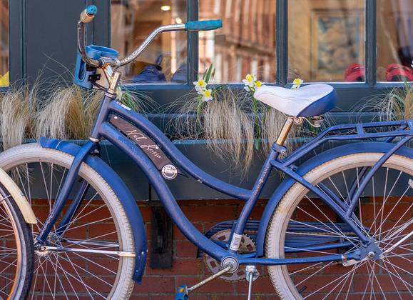 Exploring Nantucket by Bike: Rentals, Paths, and Views - Great Point Properties, Nantucket