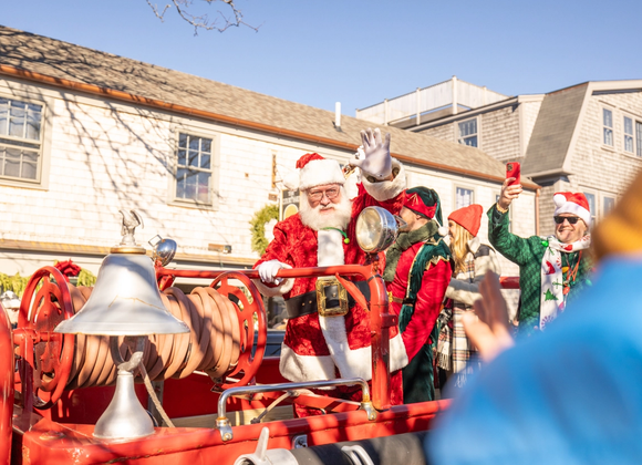Santa's Arrival to Nantucket - Great Point Properties, Nantucket