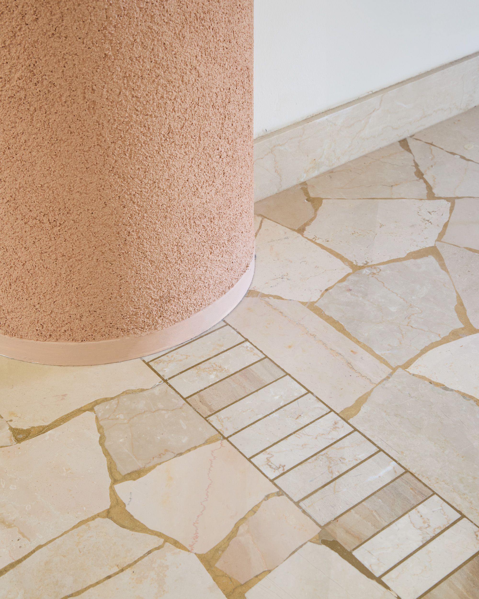 Wunderkammer, Floor Detail