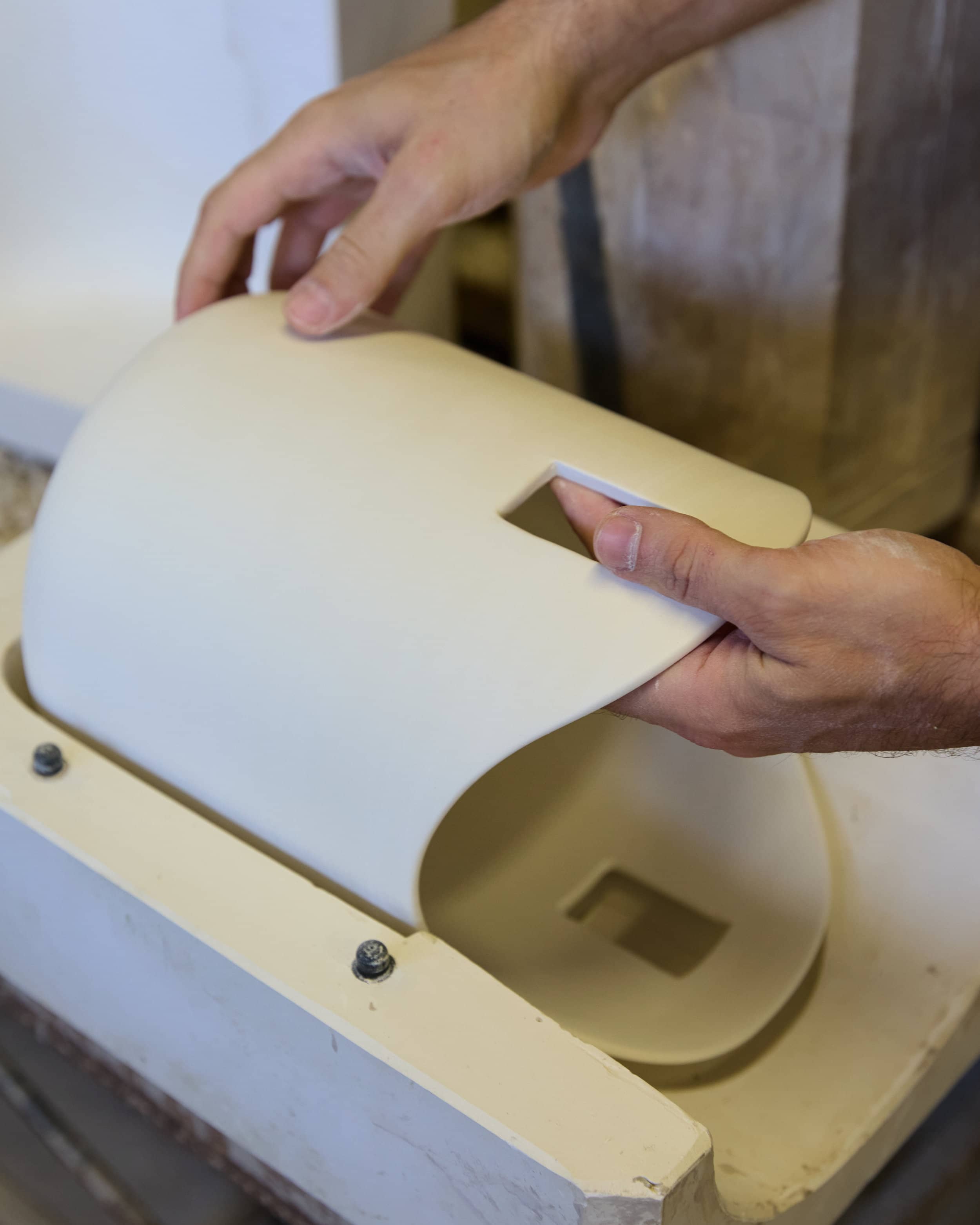 INSERTI, THE VASE IN ITS PLASTER MOULD