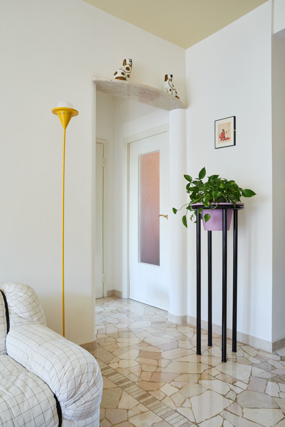 Wunderkammer, passageway to the sleeping area