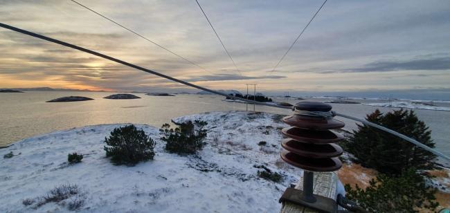 Linjer mot Skavlar fra toppen av en mast