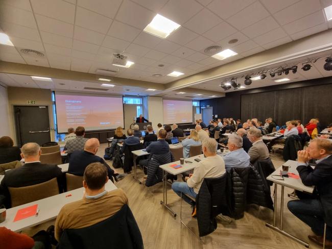 Bilde er fra et tidligere dialogmøte for KVU Helgeland, den 8. mars 2024 i Mosjøen