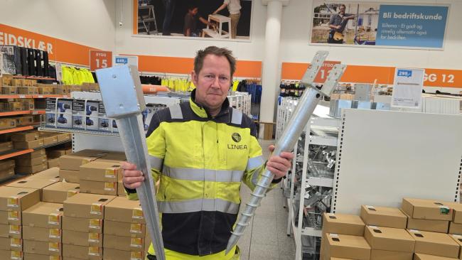 Jordskruer og spyd kan treffe strømkabler i bakken og skape farlige situasjoner