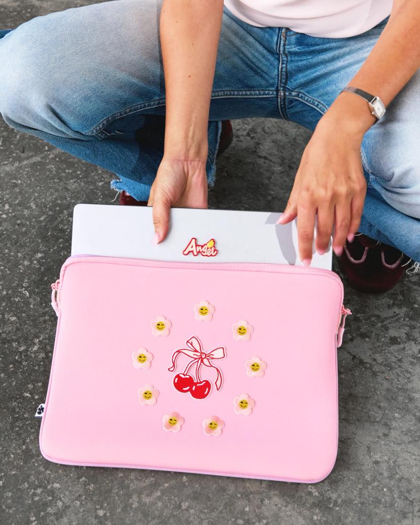 Laptop case with DRMZ®