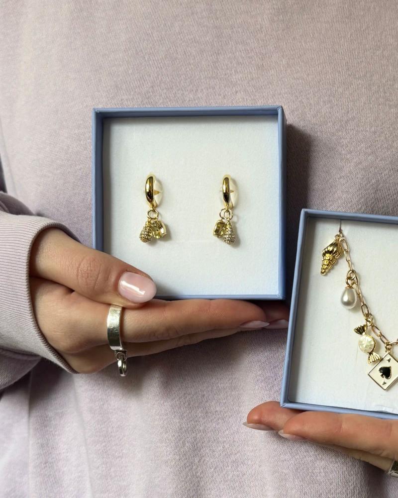 Earrings with charms