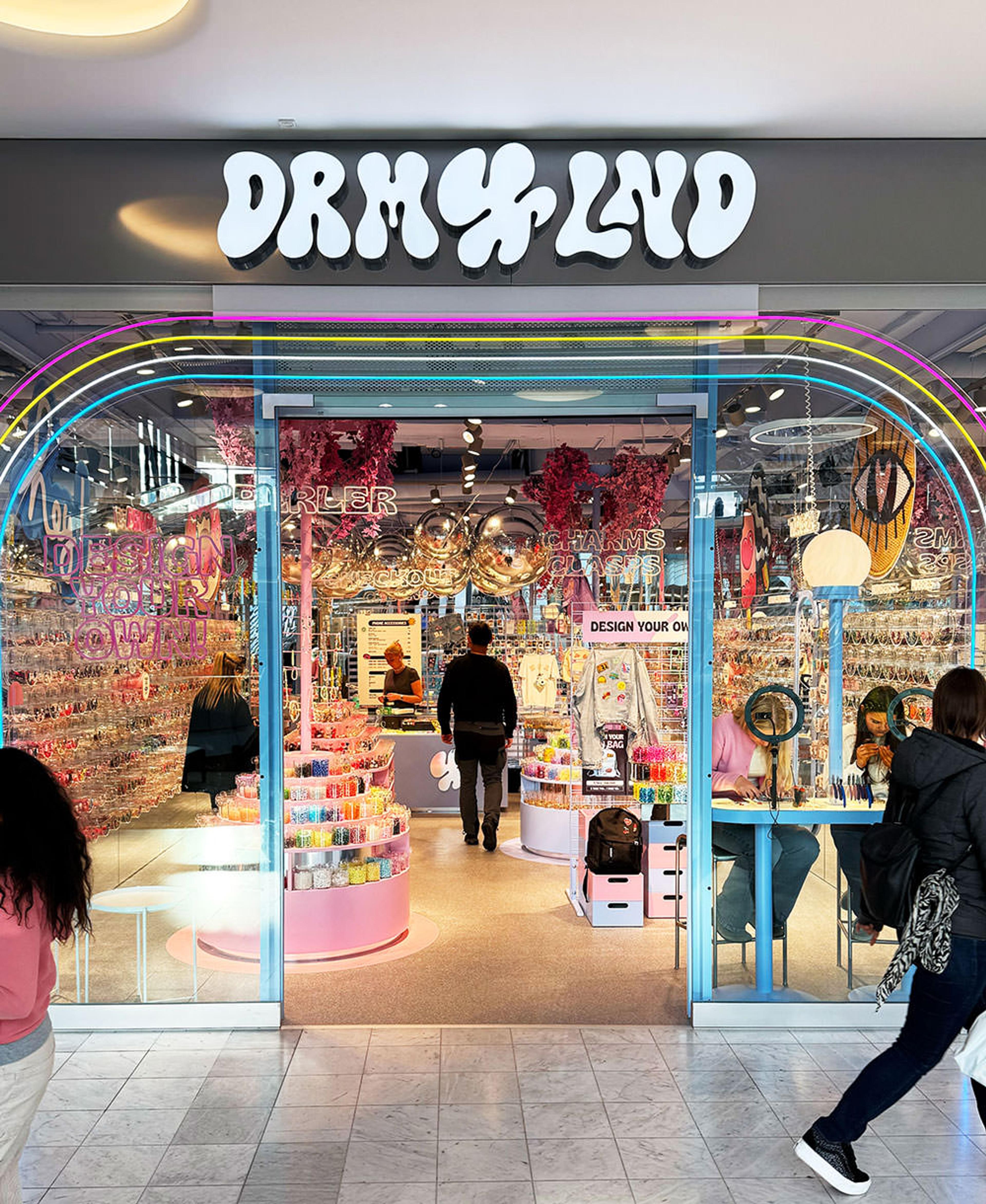 DRM-LND Flagship Store Fisketorvet