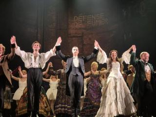 Leonie 主演歌劇魅影。