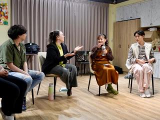 Students discussing in Taipei.