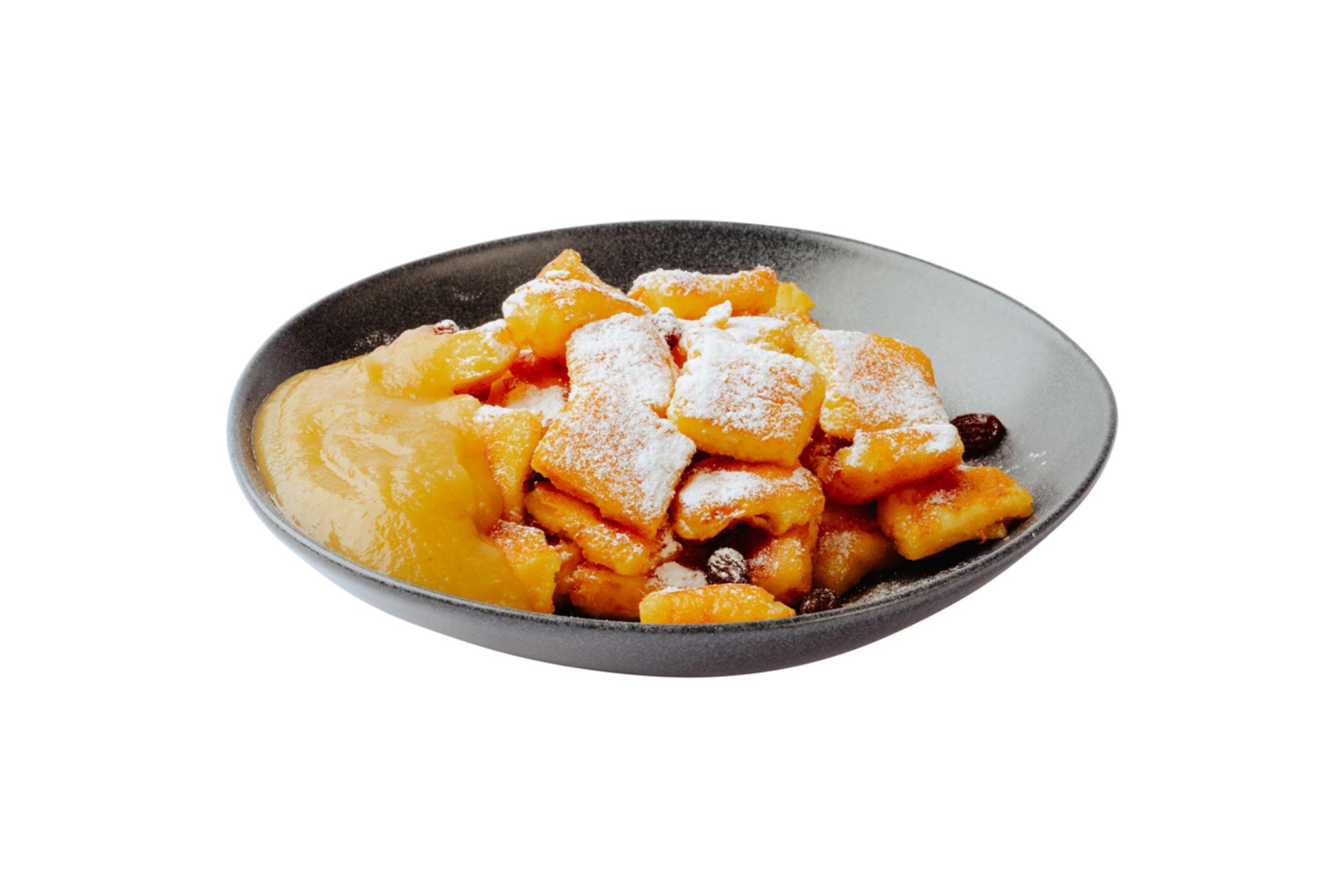 Kaiserschmarren mit Apfelmus