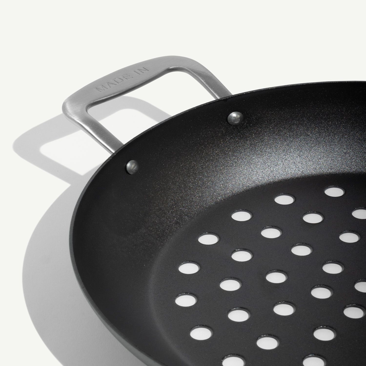 Seasoned Carbon Steel Grill Basket - thumbnail 4