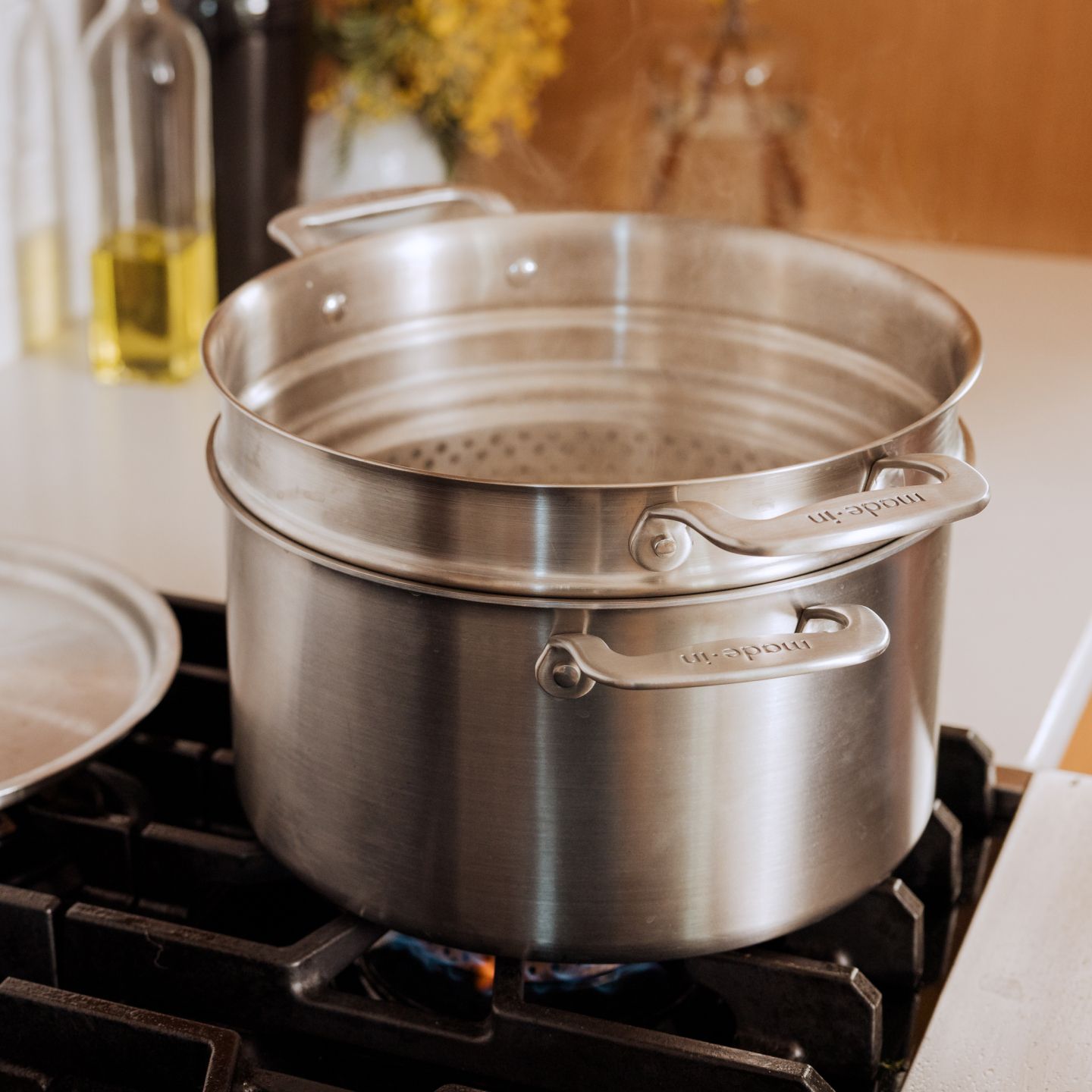 All Clad 6-Qt. Stainless Steel Non-Stick Soup Pot with Strainer