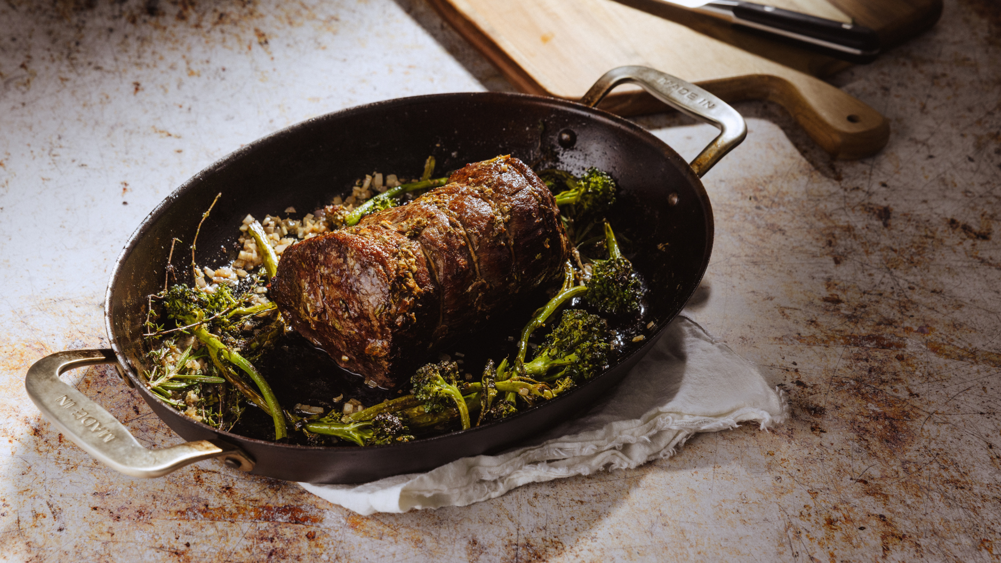 Seared Beef Tenderloin with Garlic-Mustard Crust and Broccolini 
