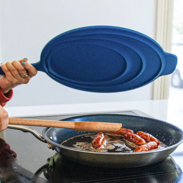 frying pan universal lid lifestyle