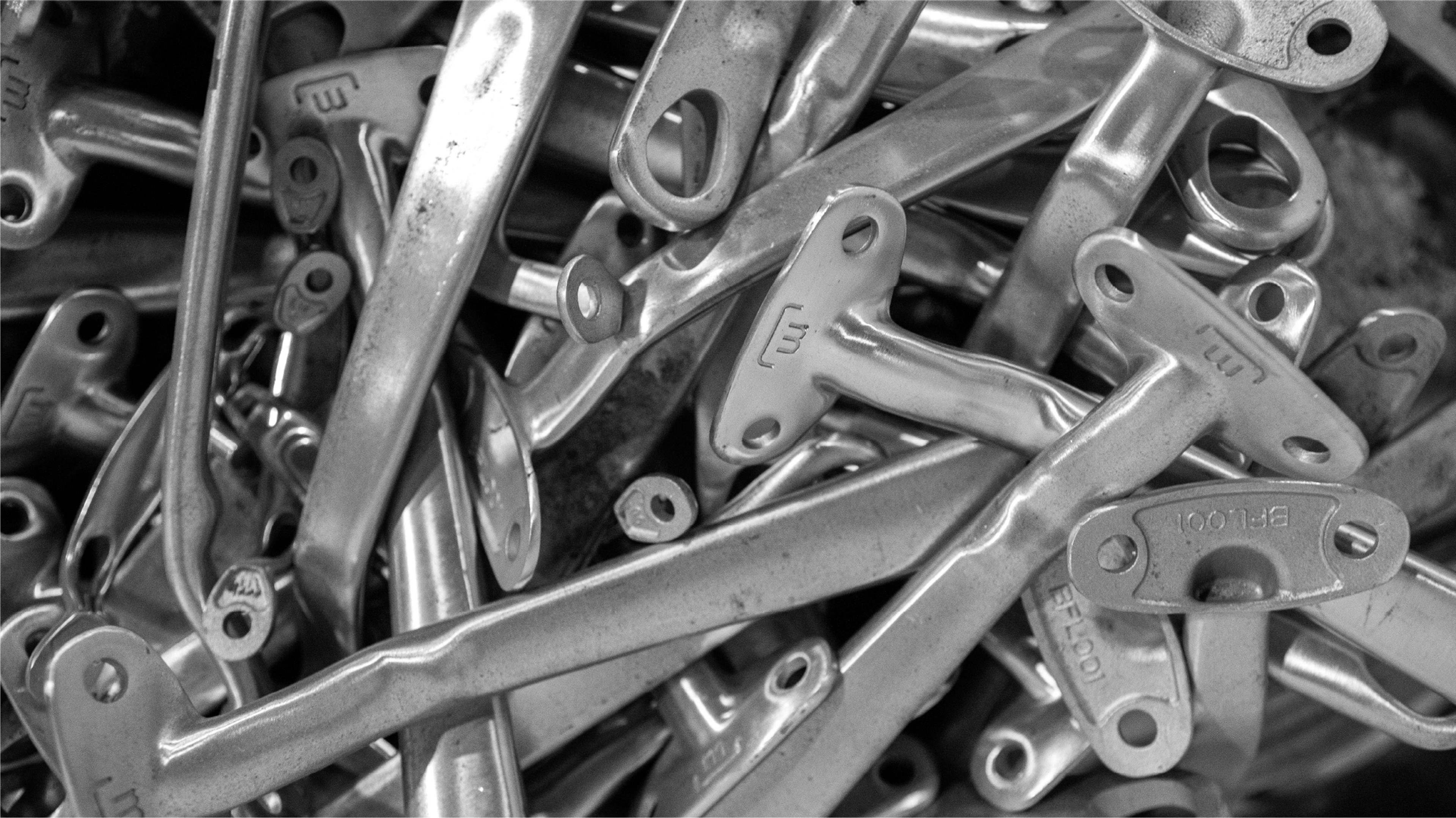 pan handles