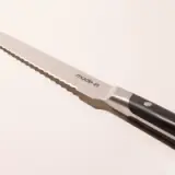 black bread knife detail image