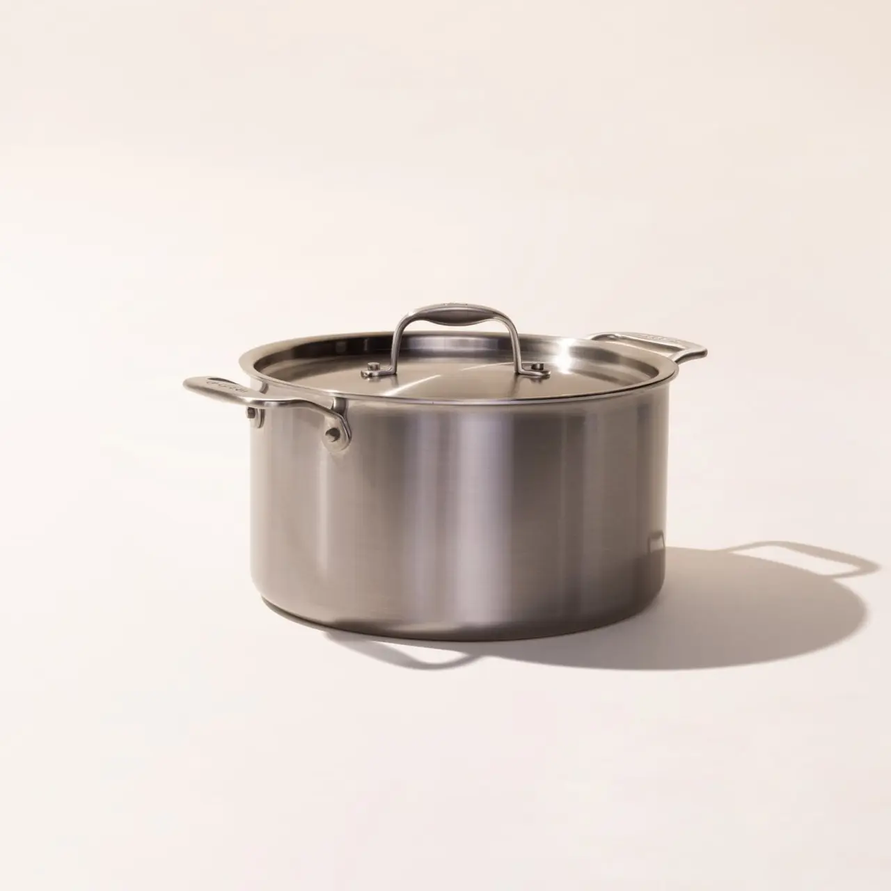 stainless steel stock pot 8 qt angle with lid image