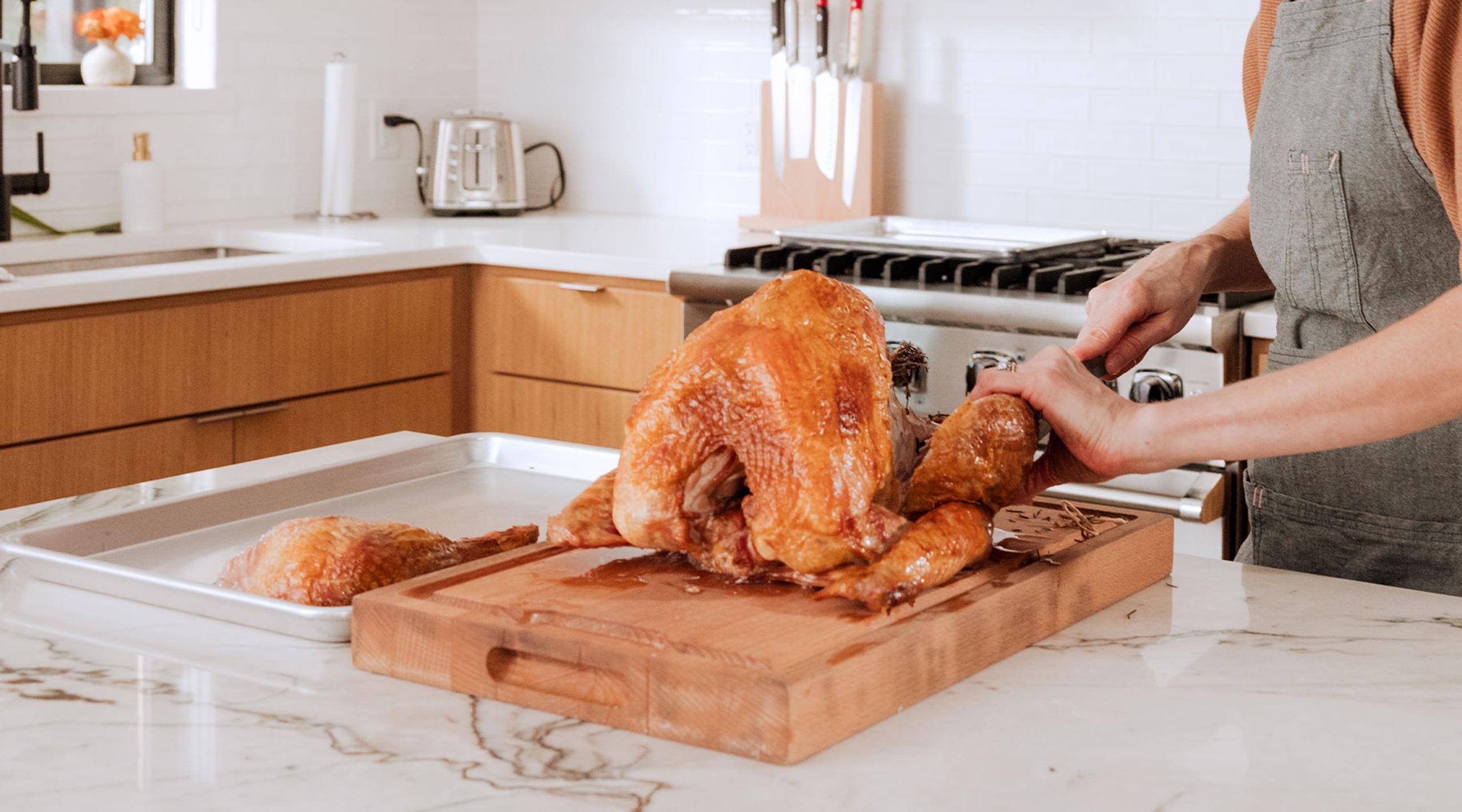How to Carve the Perfect Thanksgiving Turkey - Made In