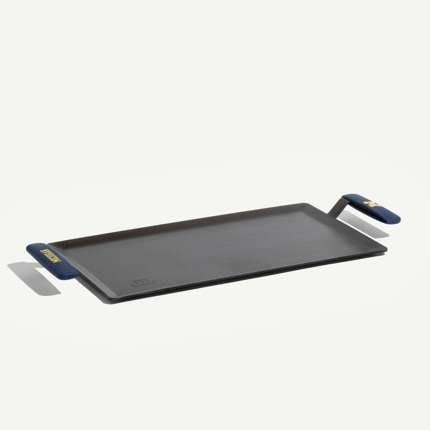 Griddle with University of Michigan Sleeves