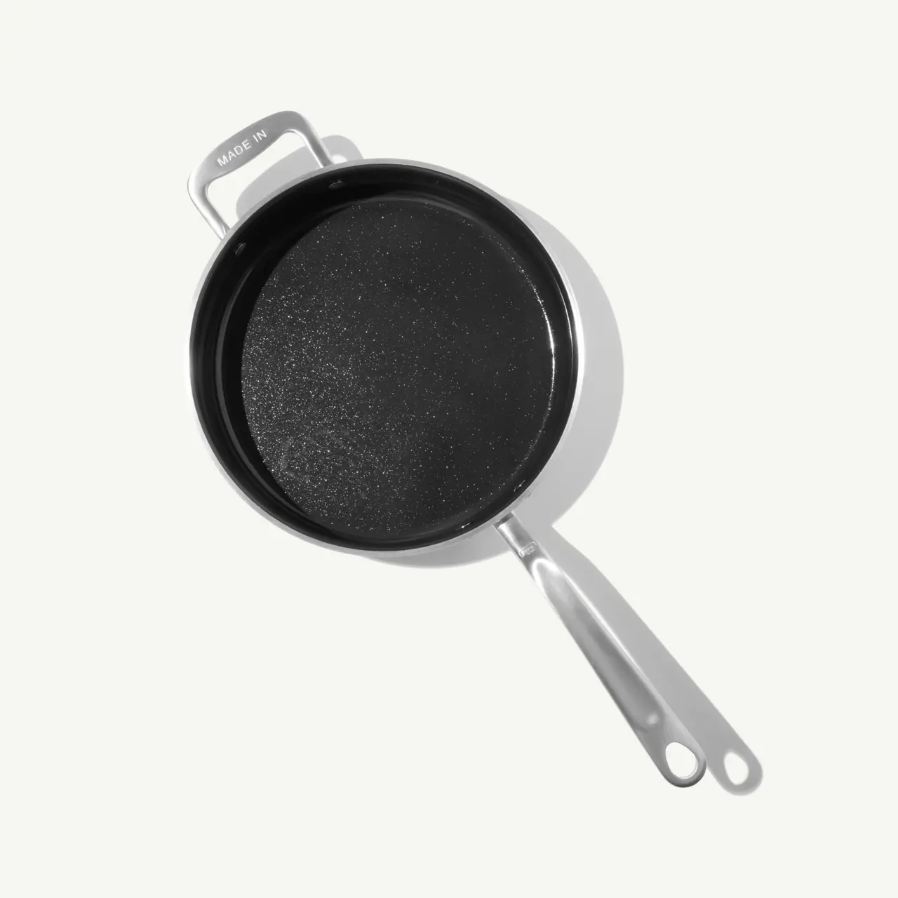 3.5 QT / Obsidian Black / Stainless lifestyle shot