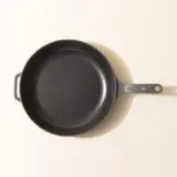 cast iron skillet ash grey top