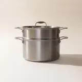 stock pot with steamer bundle