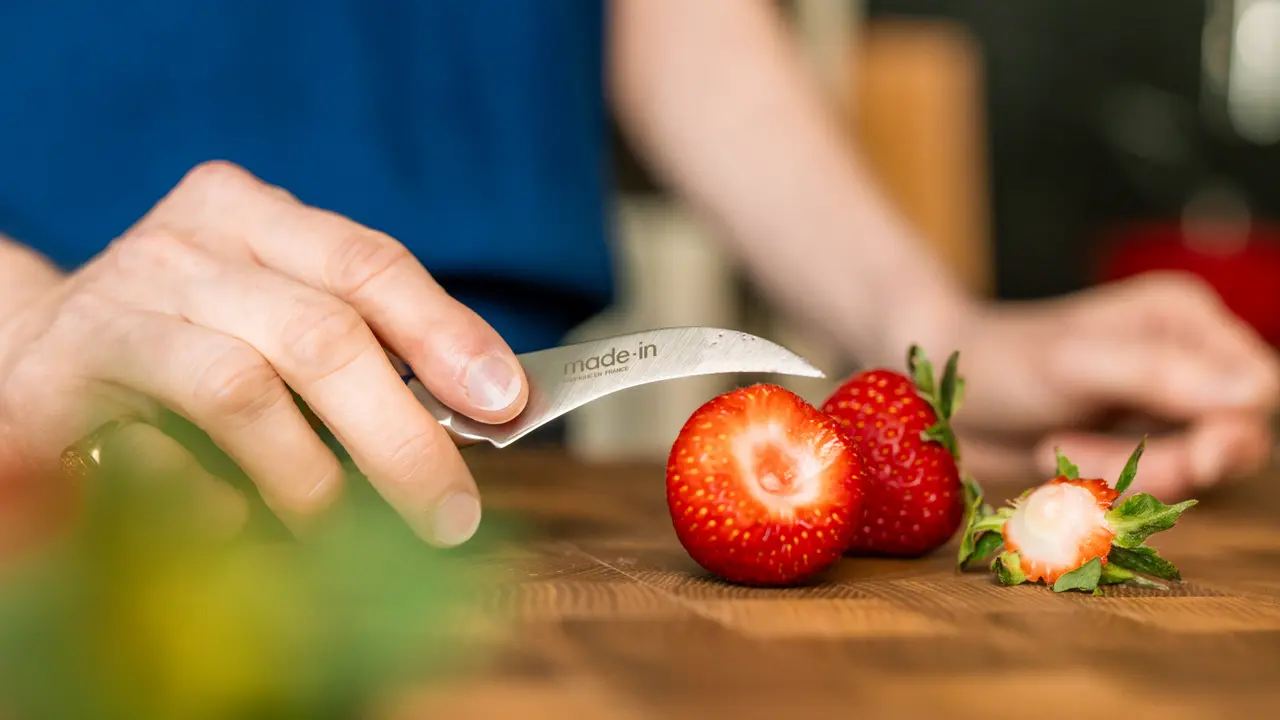 birds beak paring knife strawberries