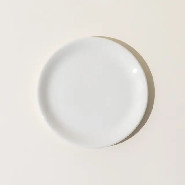 undecorated bread and butter plate top