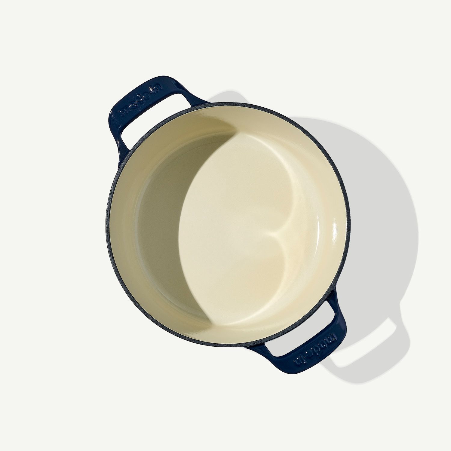 Made In Enameled Cast Iron Dutch Oven - Thumbnail 3