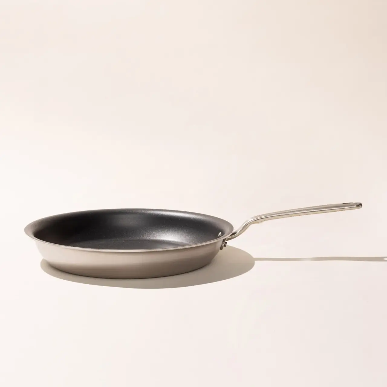 graphite 12 inch non stick frying pan side image