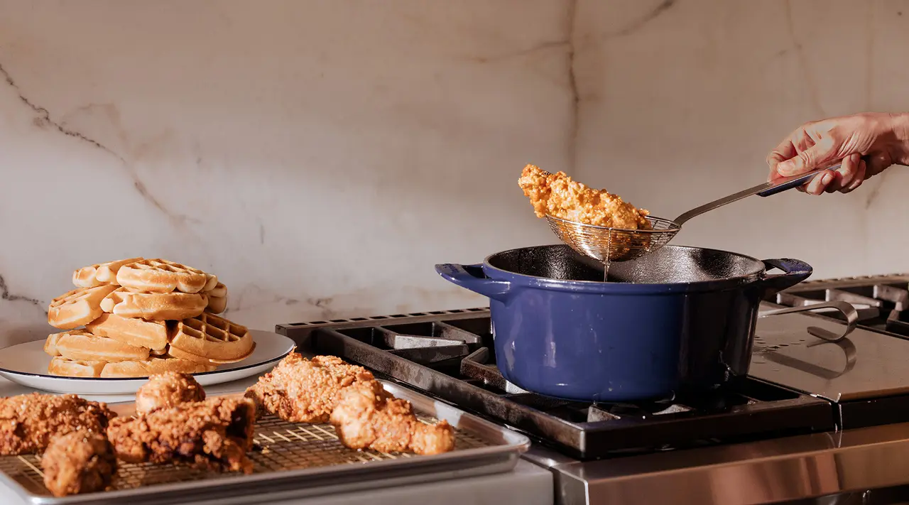 fried chicken in dutch oven