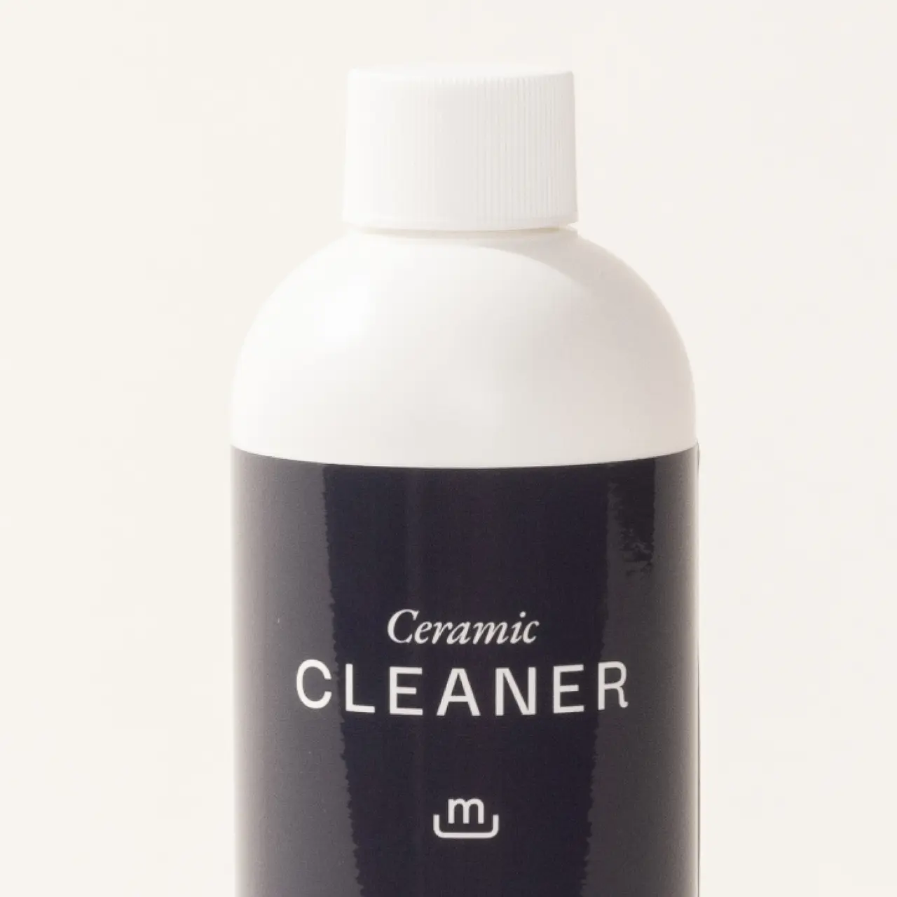 ceramic cleaner macro