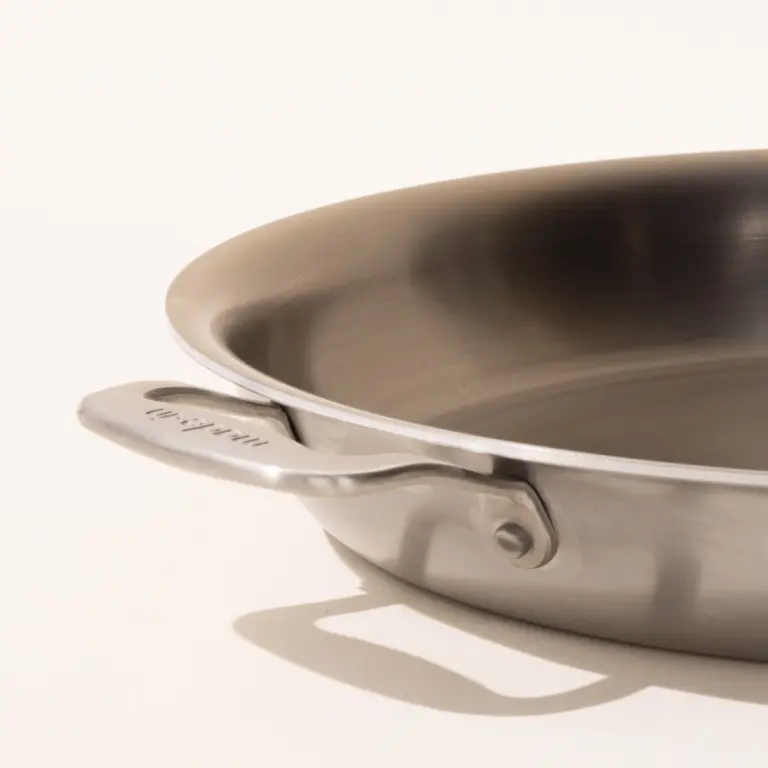 frying pan detail
