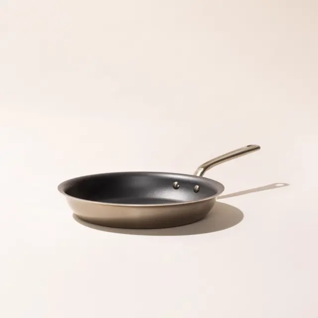 graphite non stick frying pan angle image