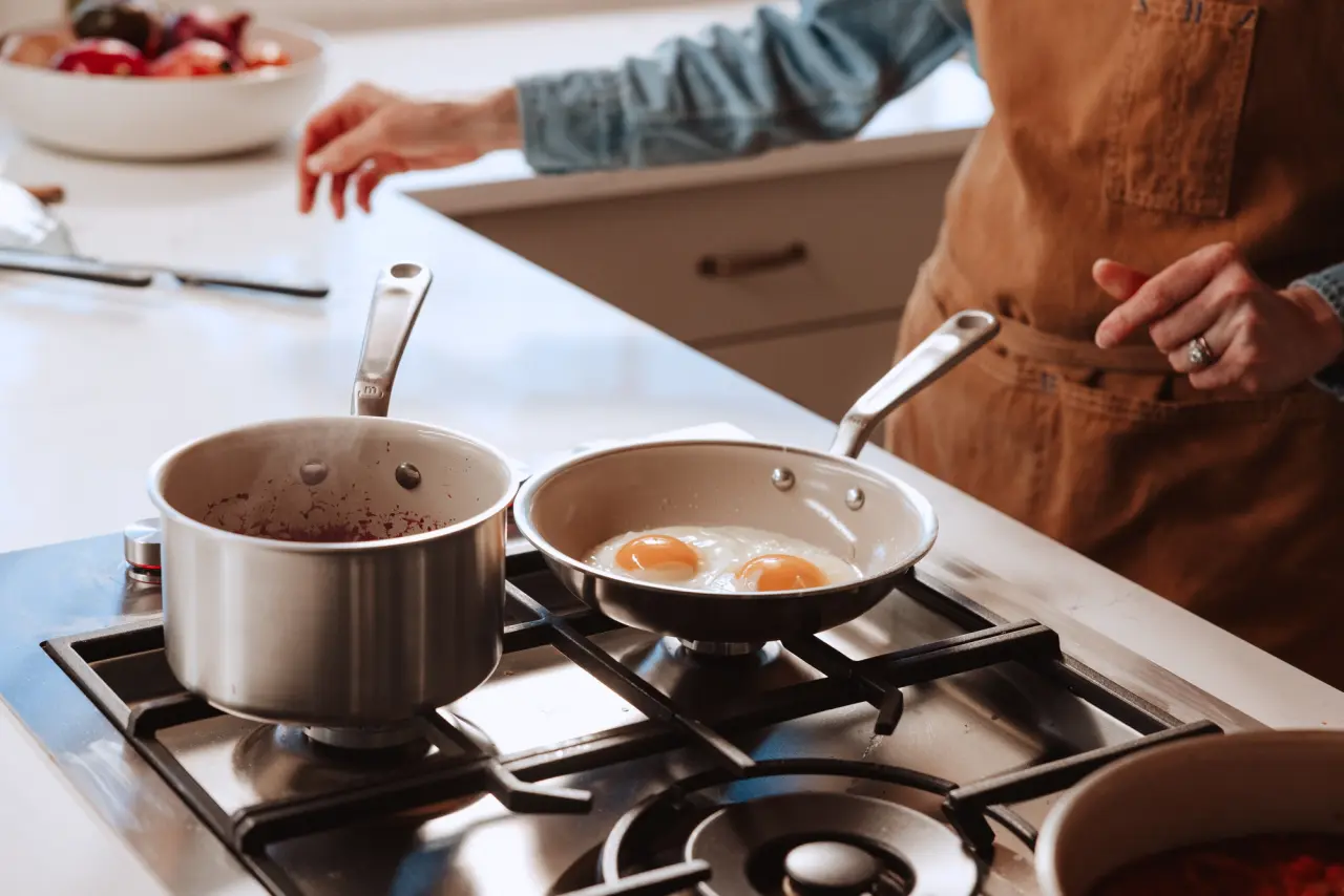 The Best Pan for Eggs Is Made In’s 10-Inch CeramiClad™ Non Stick Frying Pan
